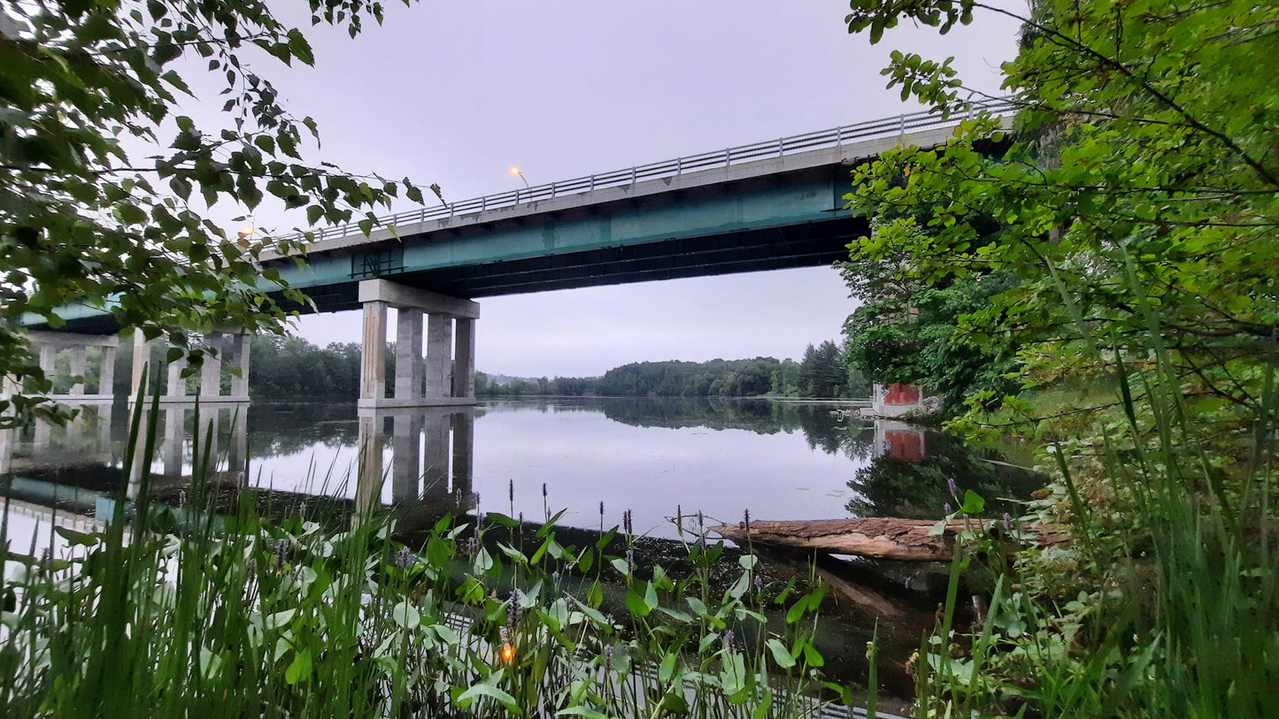 Pont Jacques Cartier De Sherbrooke Et Rivière Magog 21 Juillet 2021  (Vue K1) 5H44 Cliquez Pour